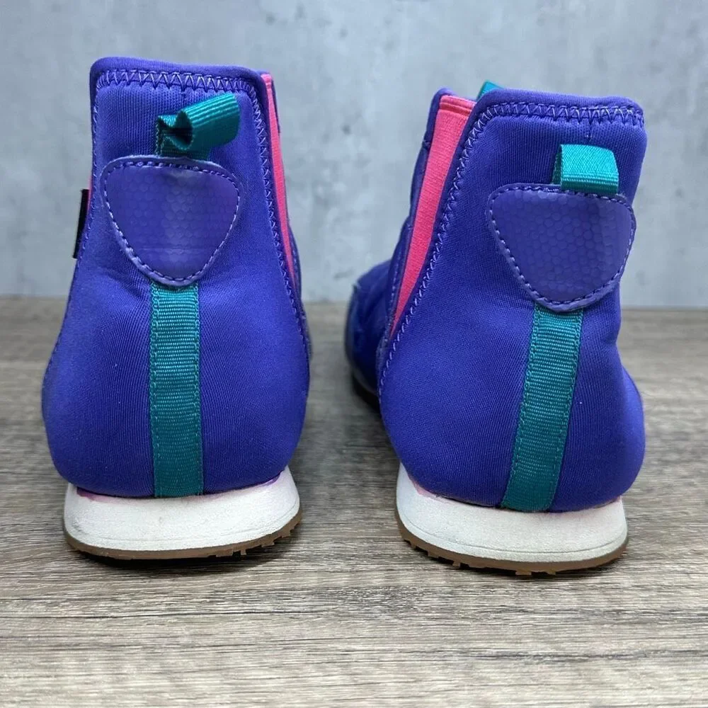 Teva~Girls~”Ember Mid Ultraviolet/Pink Quilted Classic Micro-Fiber Bootie~Size 4
